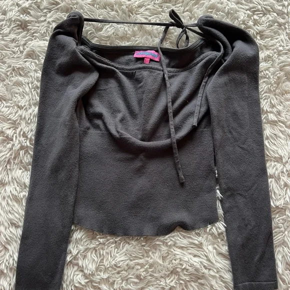 Edikted Jane Tie Front Knit Top - Picture 8 of 9